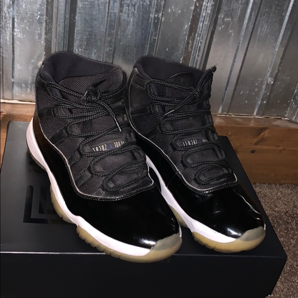 Used Air Jordan 11 Retro ‘Space Jam’ 2016